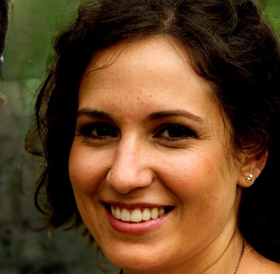 Portrait de Sylvie Marchand, spécialiste en coupes structurées